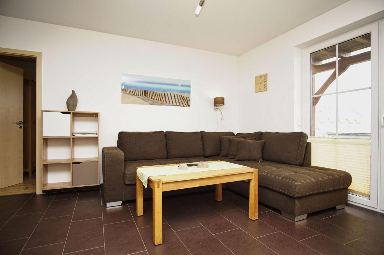 Schicke Fewo Mit Terrasse, Gratis Nutzung Vom Ahoi Erlebnisbad Und Sauna In Sellin - Haus De Niege Wech Fewo 02 ธีโซว์ ภายนอก รูปภาพ